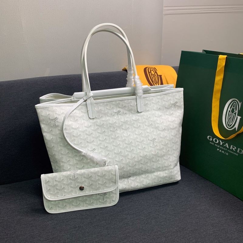 Go*ard shopping bags